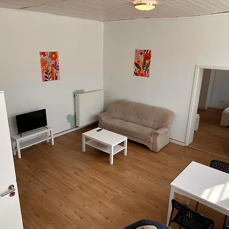 2 Mit Parkplatz Und Grill Fuer 3 Personen Appartement Wörrstadt